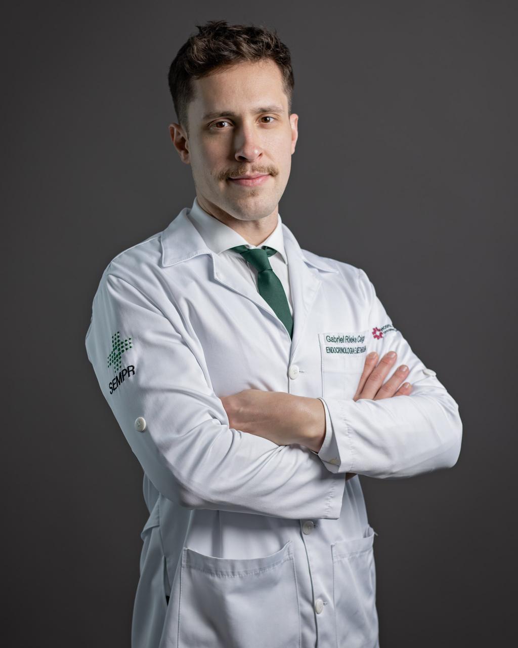 Dr. Gabriel Calgaro