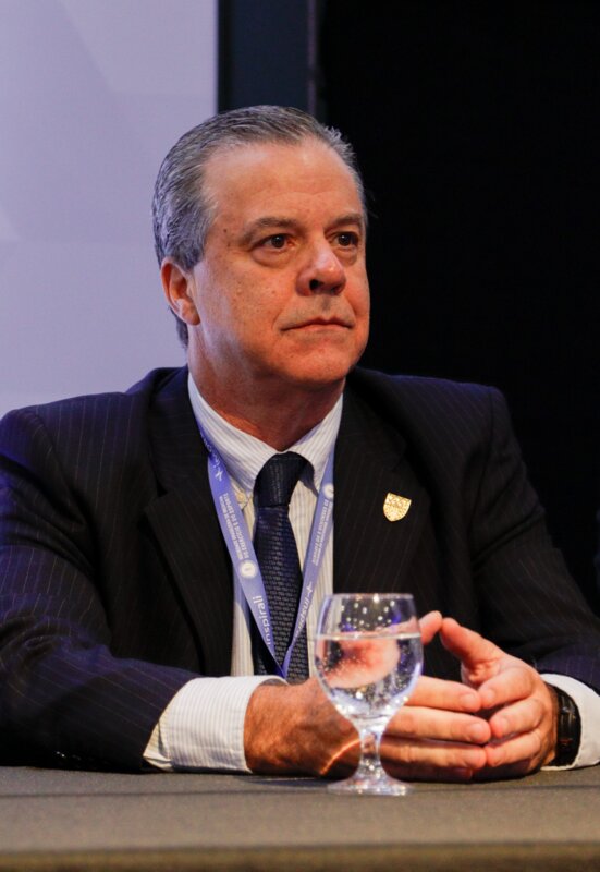 Dr. Marcelo Leitão